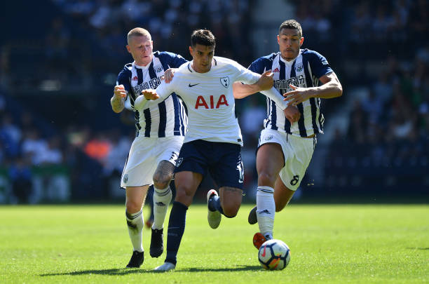 再次展现出 再次展现出