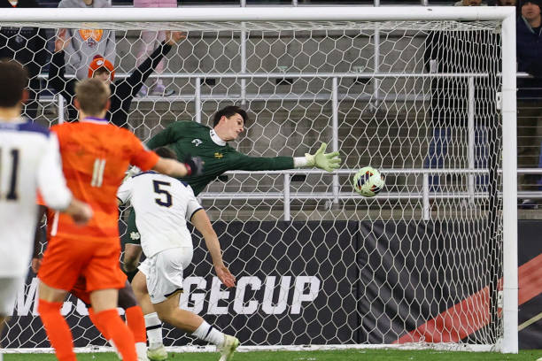 常非常紧凑 常非常紧凑