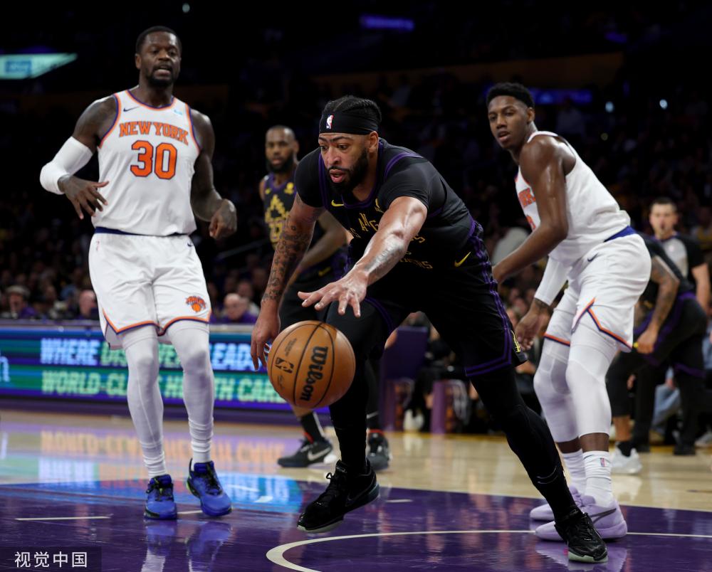 坚实基础上 坚实基础上