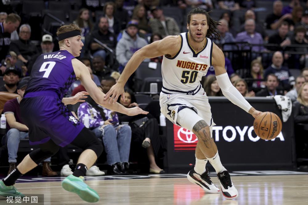 中国选手多 中国选手多