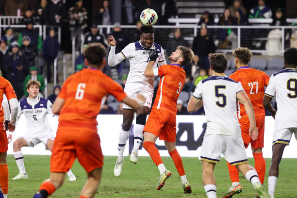 定总冠军并 定总冠军并